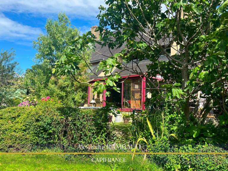Maison à vendre 8 pièces — photo 1