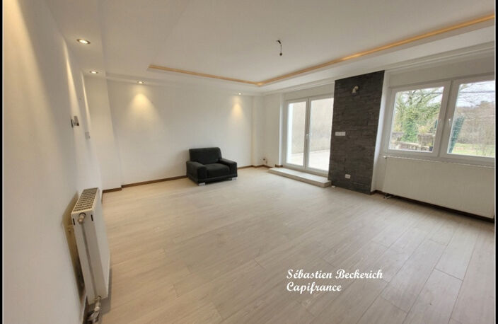 Dpt Moselle (57), à vendre SARRALBE maison P6 + Studio ou local — photo 2