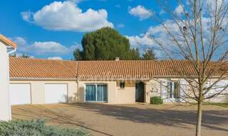 Maison 9 Pièces 156 m² à vendre à Thuré (86540)