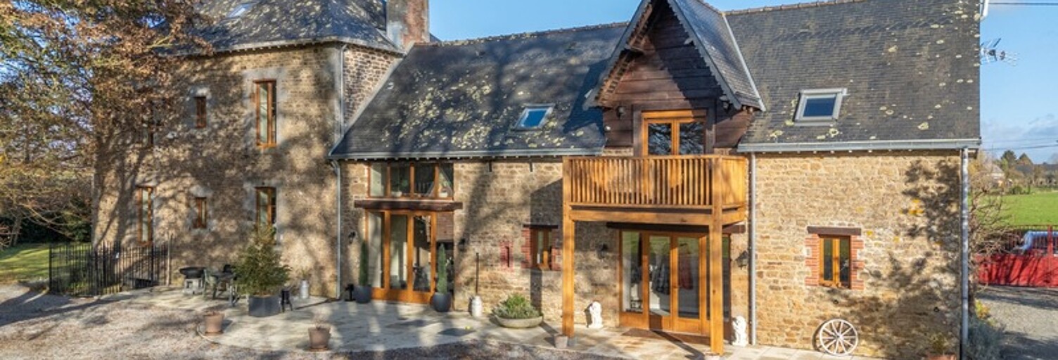 Maison 8 Pièces 270 m² à vendre à Gorron (53120)