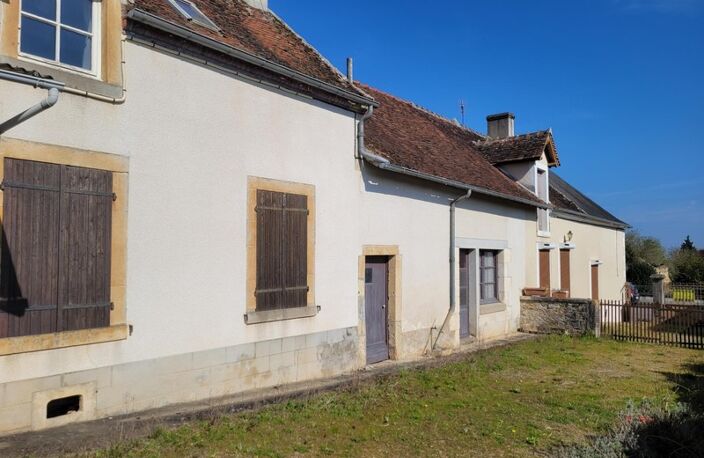 Maison de campagne à vendre 4 pièces AINAY LE CHATEAU (03 ALLIER ) — photo 2