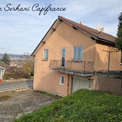 Maison 7 pièces 140000 €