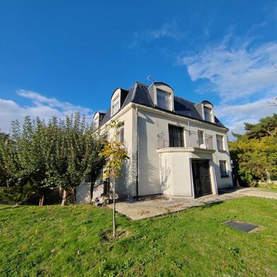 Maison 16 pièces 999000 €