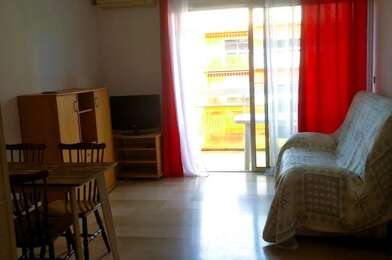 Appartement 1 pièces 790 €