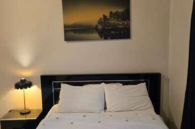 Appartement 1 pièces 700 €