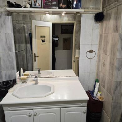 Appartement 1 pièces 900 €