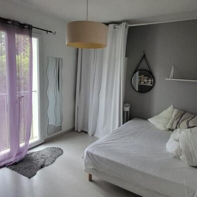 Appartement 1 pièces 400 €