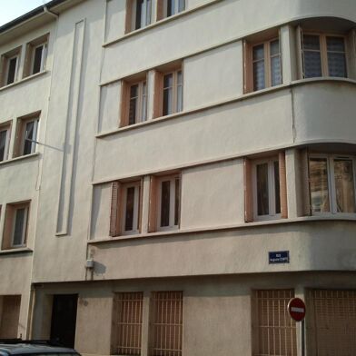 Appartement 3 pièces 650 €