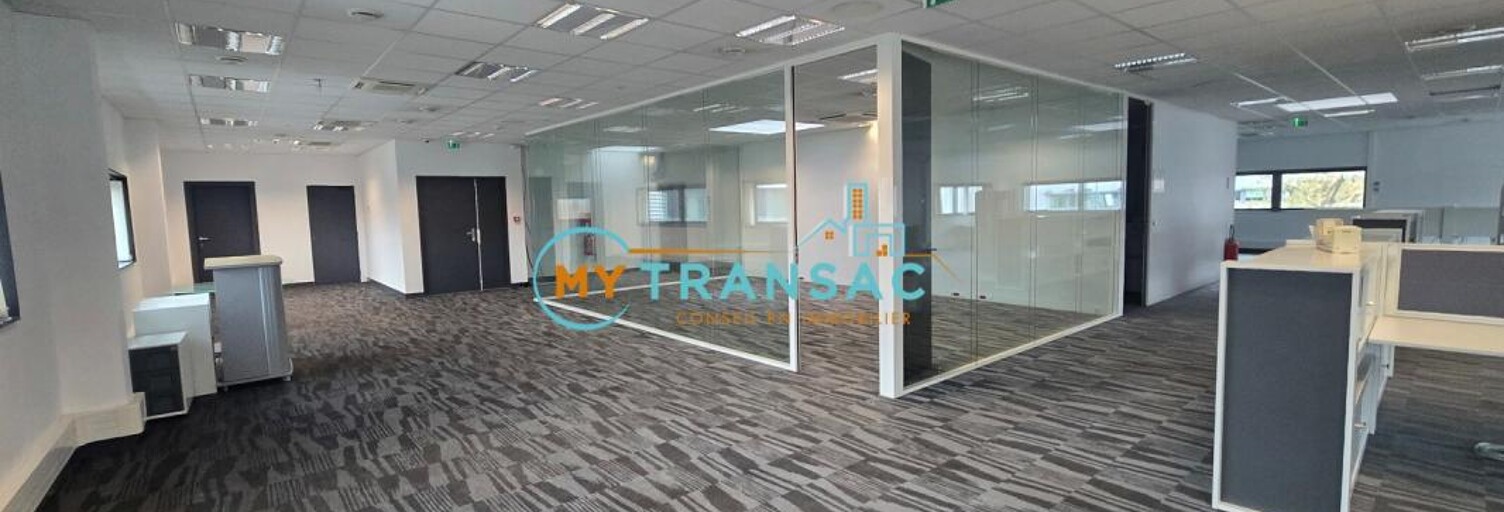 Bureau  255 m² à louer à Ivry-sur-Seine (94200)