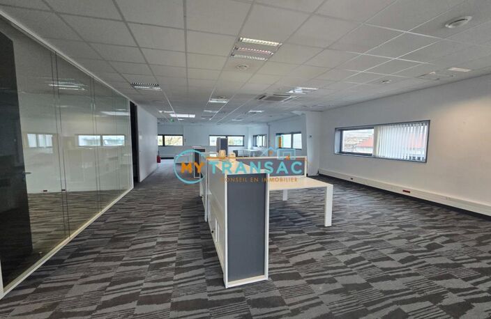 A LOUER - My Transac vous propose des lots de bureaux  à Ivry sur Seine, aux portes de PARIS — photo 3