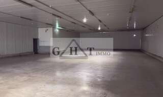 Local industriel  1965 m² à louer à Crégy-lès-Meaux (77124)
