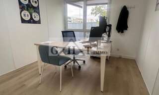 Local industriel  260 m² à louer à Créteil (94000)