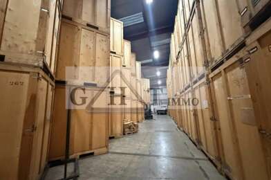 Local industriel  3000 €