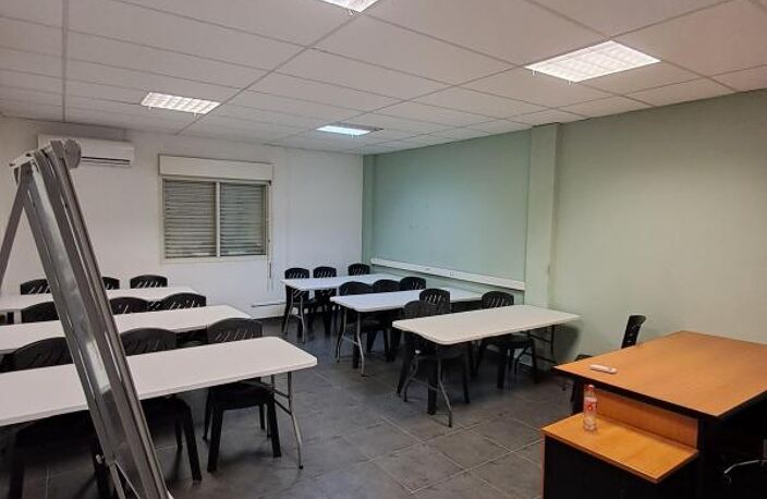 LOCAL A LOUER 140 m2 RAVINE A MARQUET — photo 3