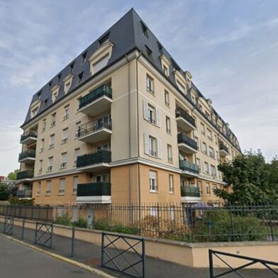 Appartement 3 pièces 1052 €