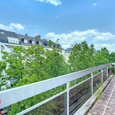 Appartement 5 pièces 349650 €