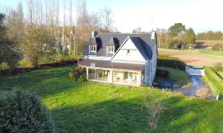 Maison 6 Pièces 199 m² à vendre à Landeleau (29530)