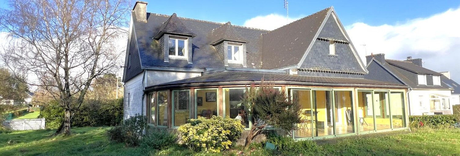 Maison 6 Pièces 193 m² à vendre à Landeleau (29530)