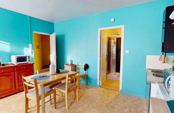 Immeuble de rapport - trés bon rendement locatif - Plouray centre — photo 2
