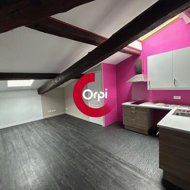 Appartement 3 pièces 690 €