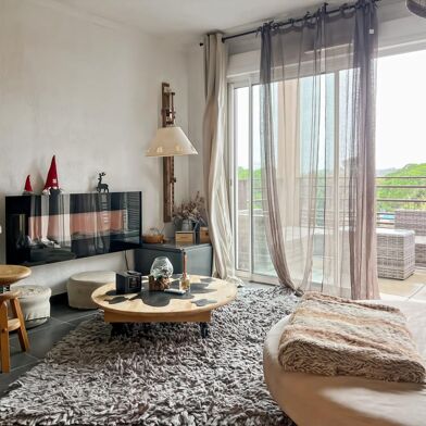 Appartement 2 pièces 214000 €