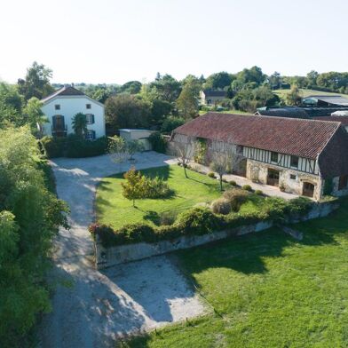 Maison 8 pièces 399000 €