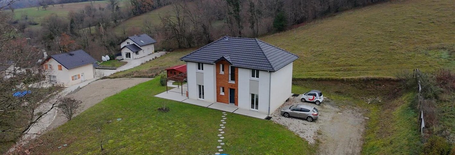 Maison 5 Pièces 136 m² à vendre à Entrelacs (73410)