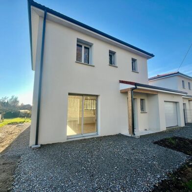 Maison 4 pièces 230000 €