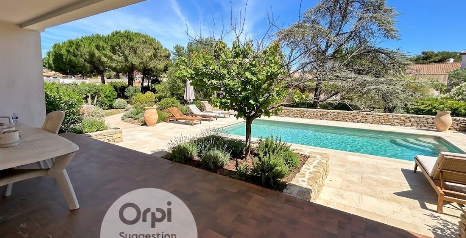 À Vendre à Sérignan : maison à rénover + T2 sur 1 500 m² — photo 1