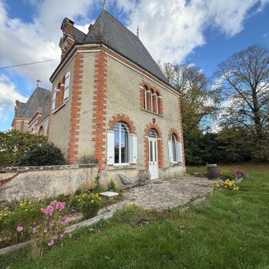 Maison 5 pièces 990 €