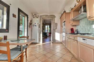 Maison 8 pièces 320000 €