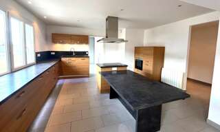 Appartement 5 Pièces 142 m² à vendre à Oyonnax (01100)