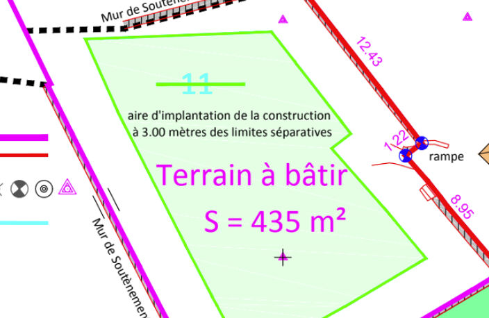 À vendre : terrain à bâtir de 435 m² à Marseille 13015 — photo 2