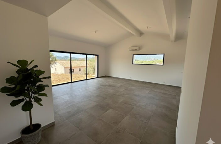 Maison  neuve T4 à Ste Lucie De Porto-vecchio  20144 - Corse du Sud — photo 4