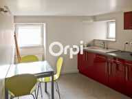 Local professionnel 75.9 m² Thurins — photo 3