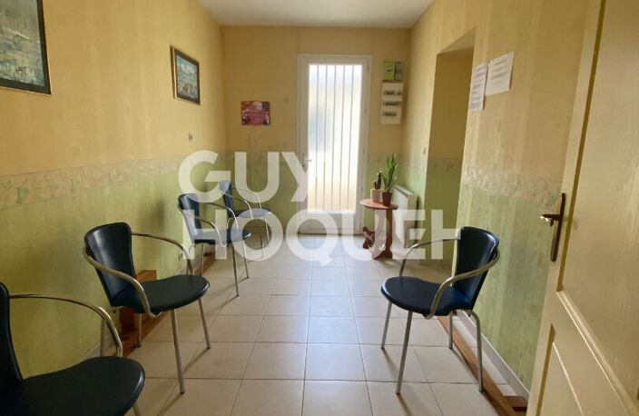 LIBOURNE , MAISON PIERRE -  LOCAL PROFESSIONNEL ET APPARTEMENTS LIBRES — photo 2