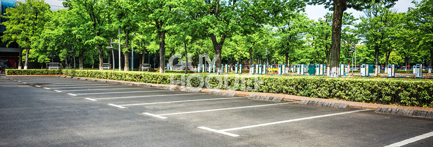 Garage   m² à louer à Mornant (69440)