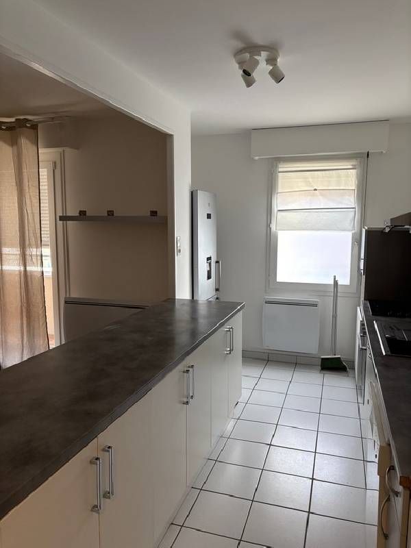 Location T3 67 m² à Villeurbanne 1 352 ¤ CC /mois