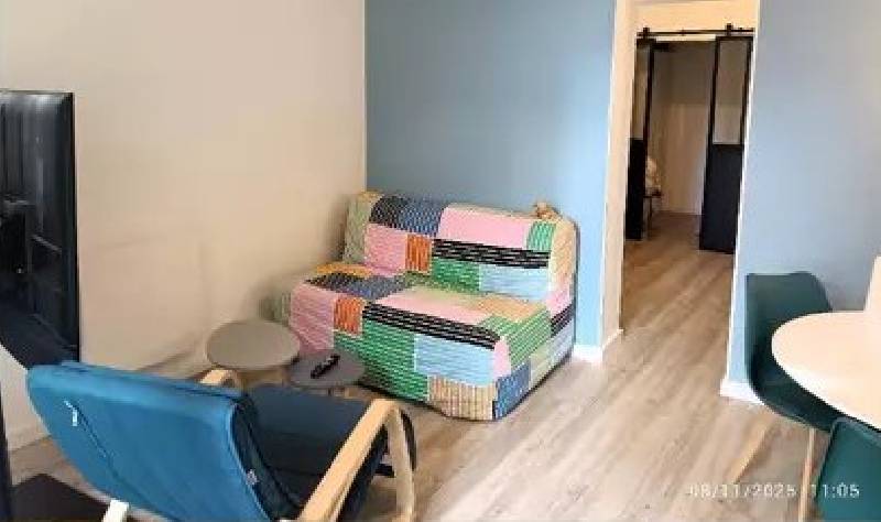 Location Studio 33 m² à Oullins 791 ¤ CC /mois