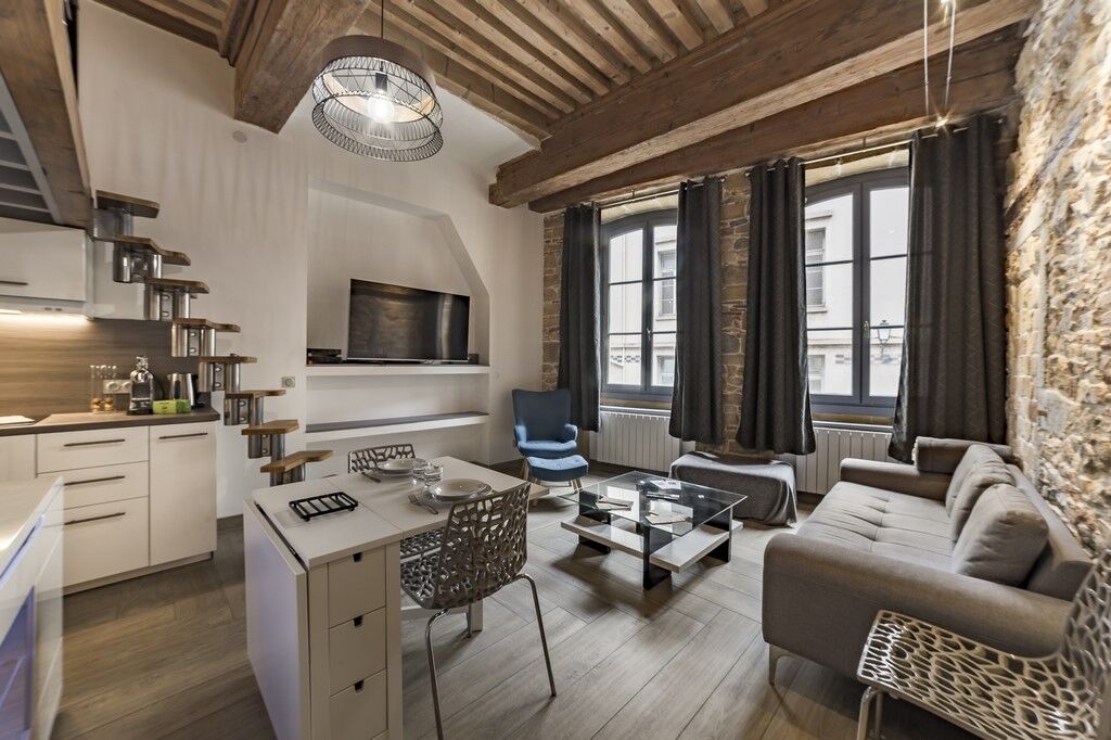 Location T2 50 m² à Lyon 5 1 490 ¤ CC /mois