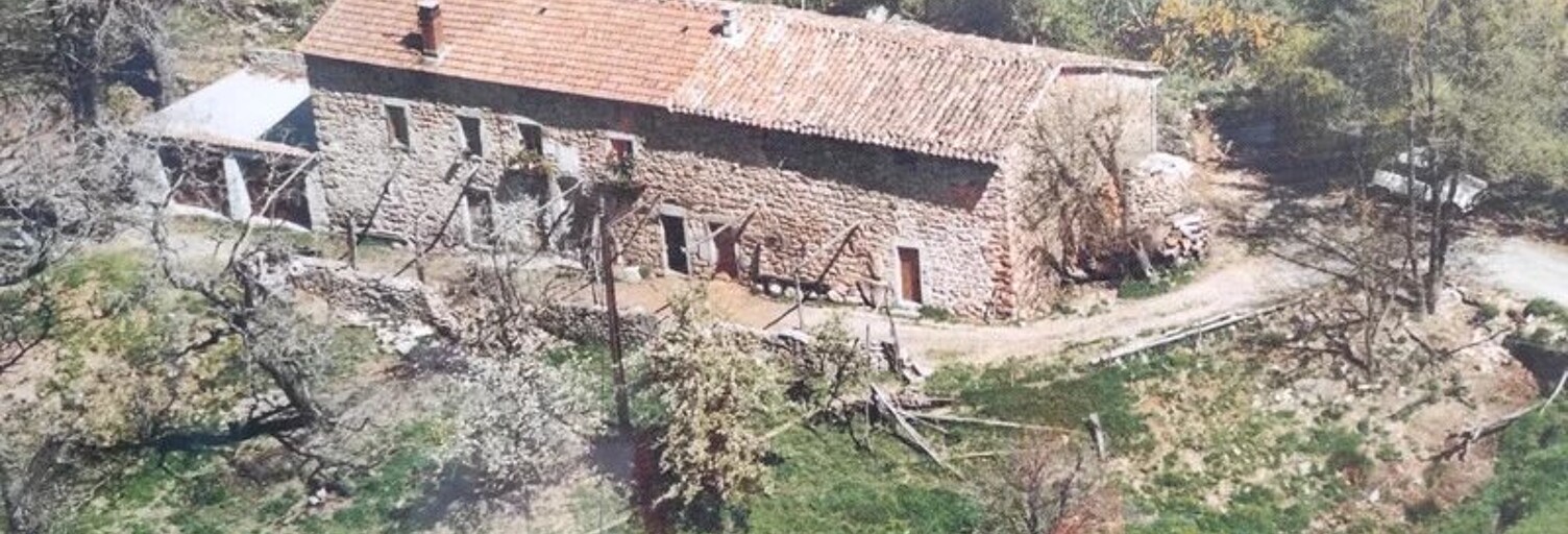 Maison 6 Pièces 250 m² à vendre à La Souche (07380)