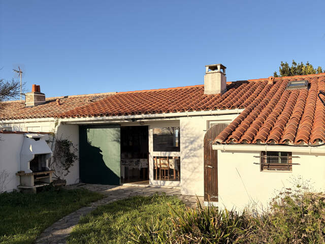 Maison avec vue et environnement remarquable — photo du bien