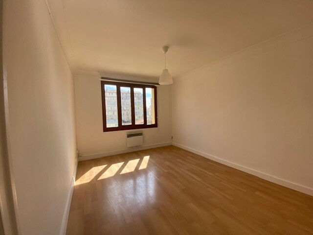 Appartement  T3 à louer Marseille 4eme 13004