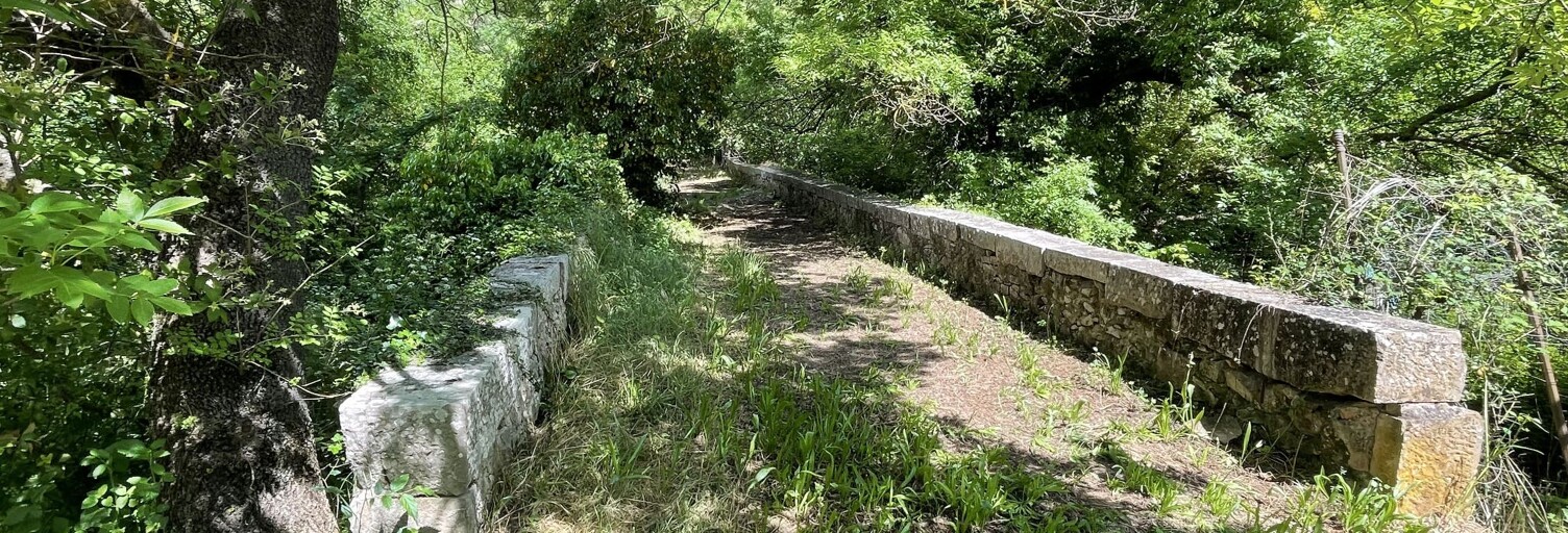 Maison 8 Pièces 224 m² à vendre à Cabasse (83340)