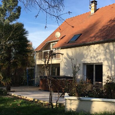 Maison 10 pièces 585000 €