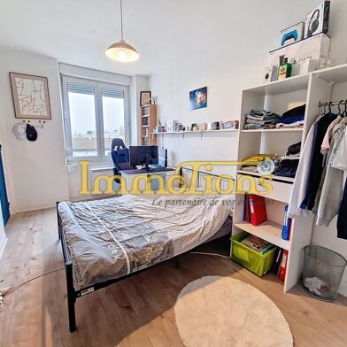 Appartement 4 pièces 165000 €