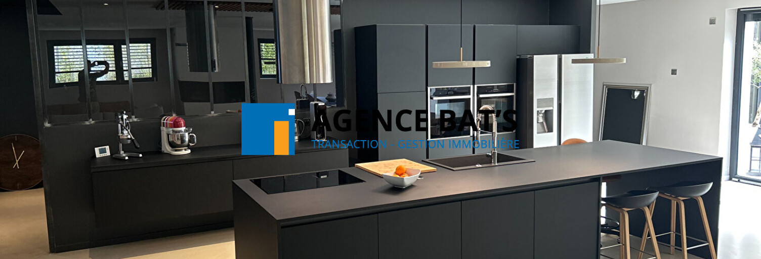 Maison 7 Pièces 247 m² à vendre à Fraisses (42490)