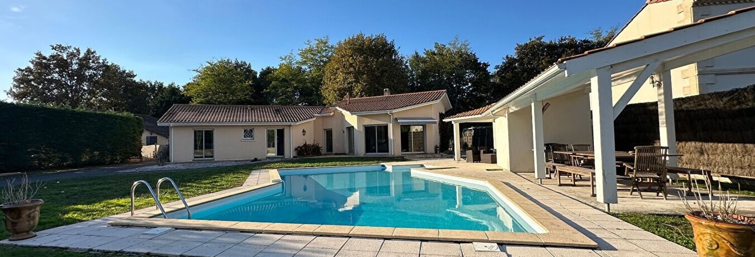 Maison 7 Pièces 167 m² à vendre à Arsac (33460)