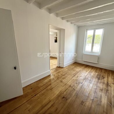 Appartement 3 pièces 760 €