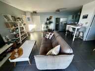 1 ERE Ligne,  un dernier étage plein sud,3 chambres , 3 parkings et une cave.. — photo 4